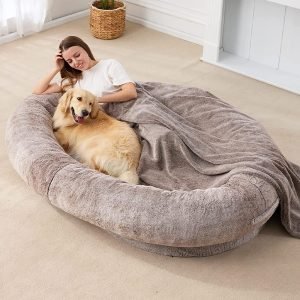 d534840b-b2bc-4c82-be58-3786ce717fdf.jpg Large Human Short Plush Dog Bed